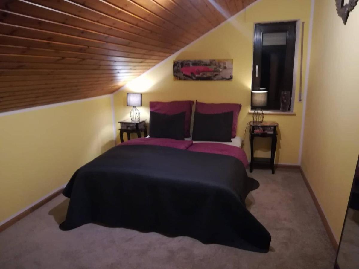 Casa Martinez Lägenhet Rollesbroich Exteriör bild